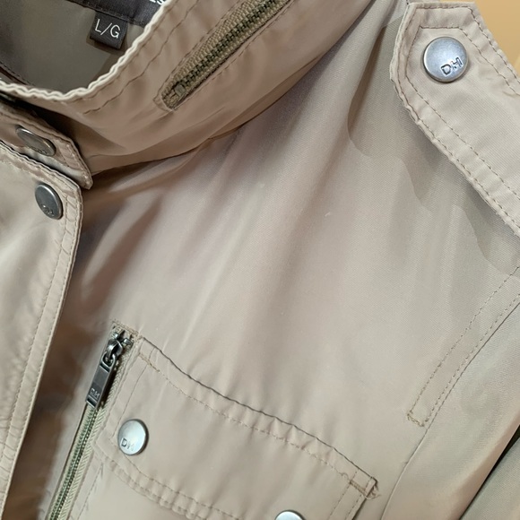 Denver Hayes Windbreaker / Utility Jacket - Picture 9 of 10